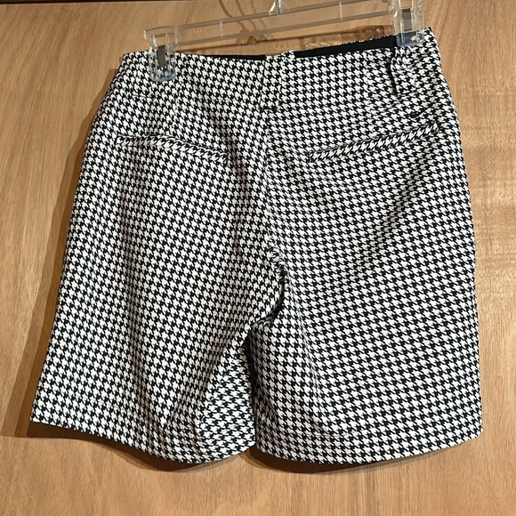 Nike golf dry fit size 2 - Picture 2 of 3